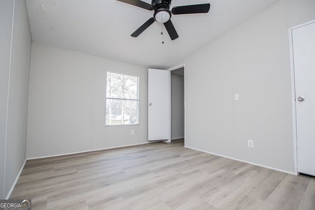 410 Crystal Drive, Carrollton, GA 30116