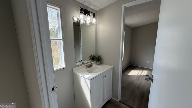 410 Crystal Drive, Carrollton, GA 30116