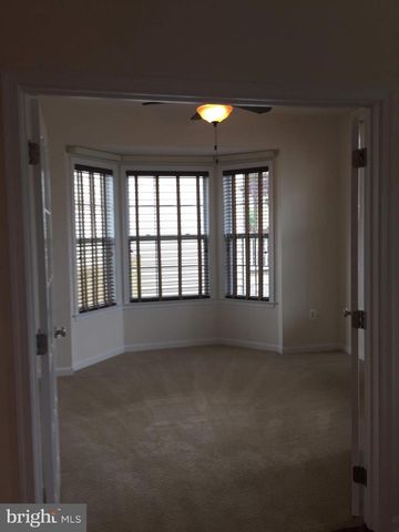 43165 BARNSTEAD DR, Ashburn, VA 20148