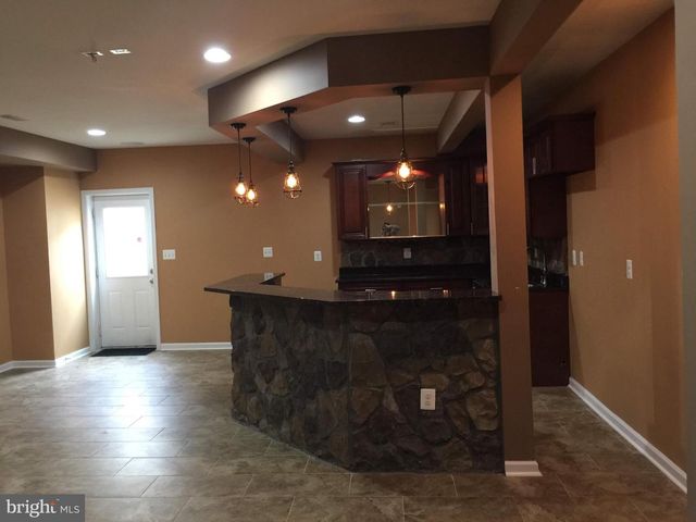 43165 BARNSTEAD DR, Ashburn, VA 20148