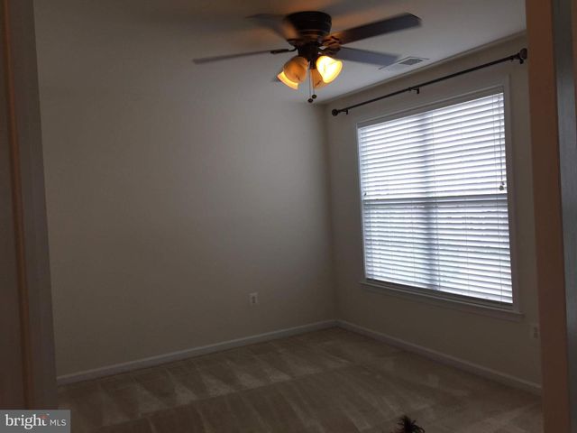 43165 BARNSTEAD DR, Ashburn, VA 20148