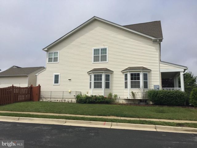 43165 BARNSTEAD DR, Ashburn, VA 20148