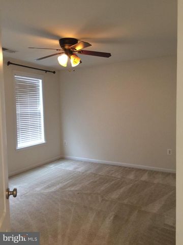 43165 BARNSTEAD DR, Ashburn, VA 20148
