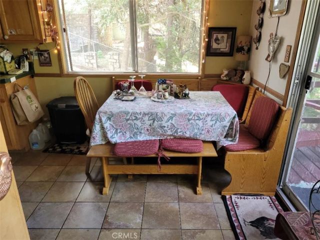 22726 Ponderosa Drive, Crestline, CA 92325