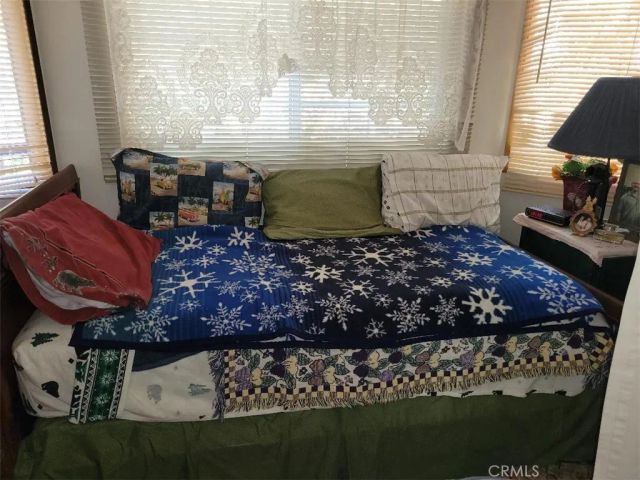 22726 Ponderosa Drive, Crestline, CA 92325