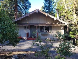 22726 Ponderosa Drive, Crestline, CA 92325