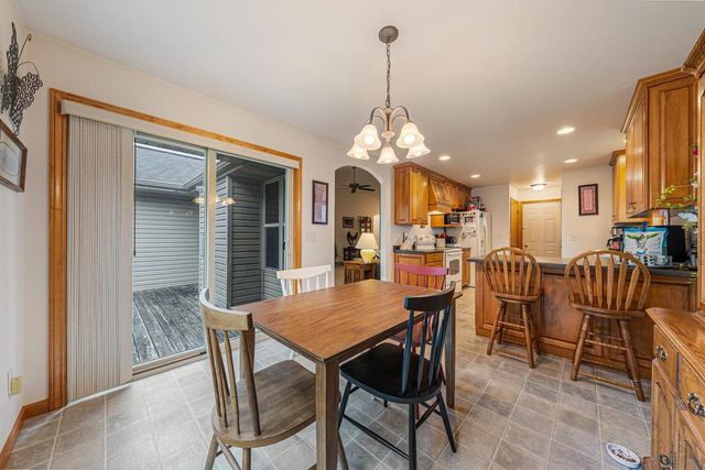 2361 INDY COURT, De Pere, WI 54115