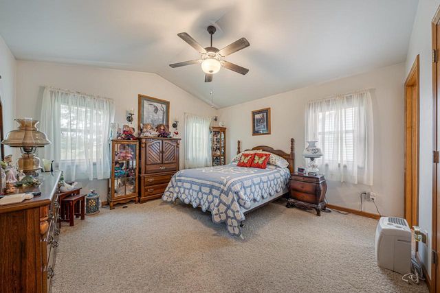 2361 INDY COURT, De Pere, WI 54115