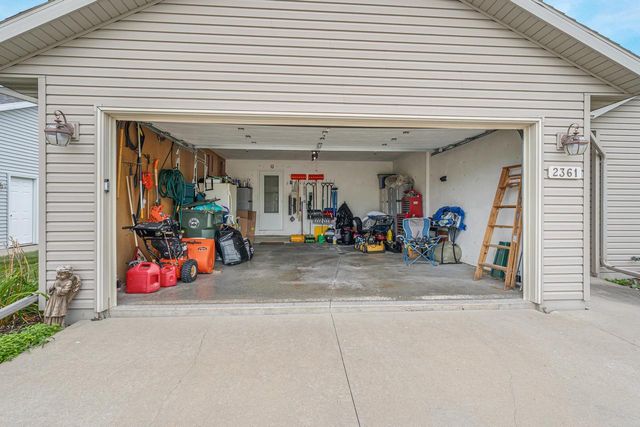 2361 INDY COURT, De Pere, WI 54115