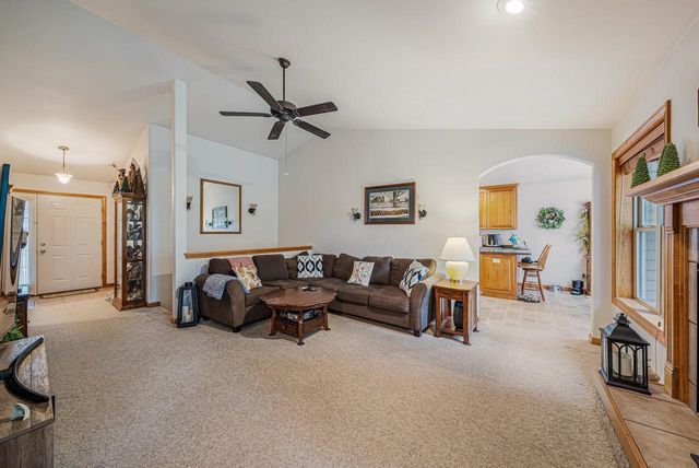 2361 INDY COURT, De Pere, WI 54115