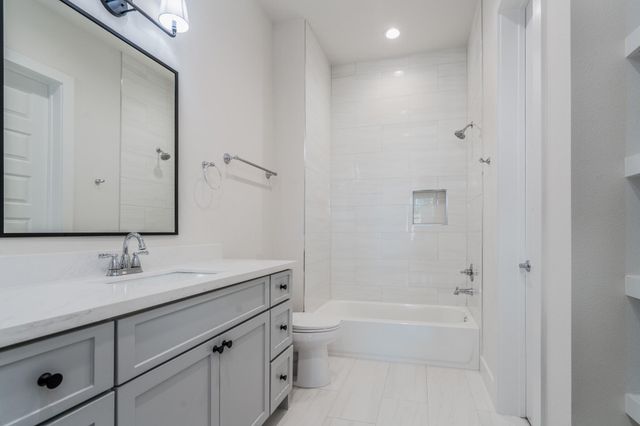 2311 Saxon Drive, Houston, TX 77018