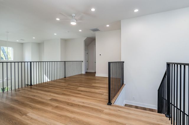 2311 Saxon Drive, Houston, TX 77018