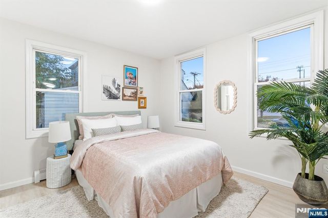 86 Roosevelt Avenue, Belleville, NJ 07109