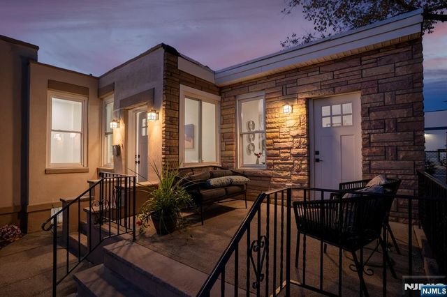 86 Roosevelt Avenue, Belleville, NJ 07109