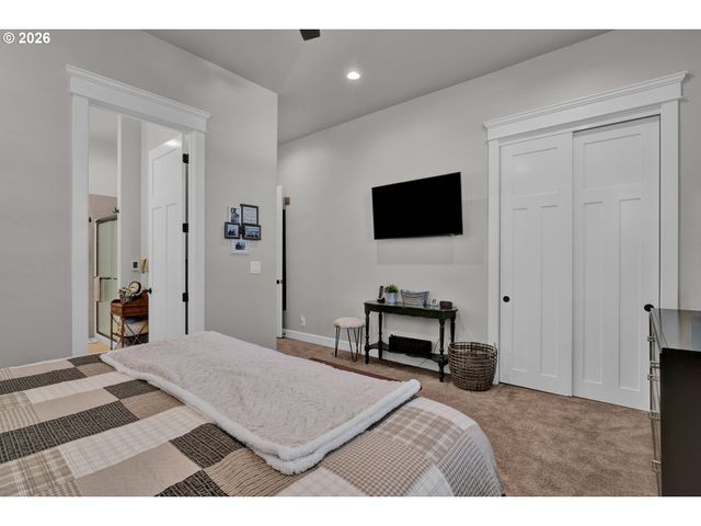 290 HARBOR St, Florence, OR 97439