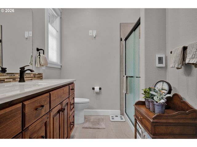 290 HARBOR St, Florence, OR 97439