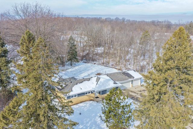 5105 S Small ROAD, New Berlin, WI 53151