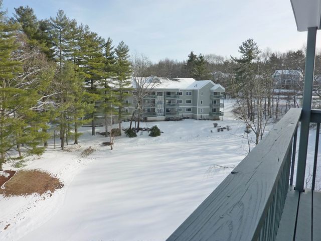 12 Ledgewood Hills Dr Apt 302, Nashua, NH 03062