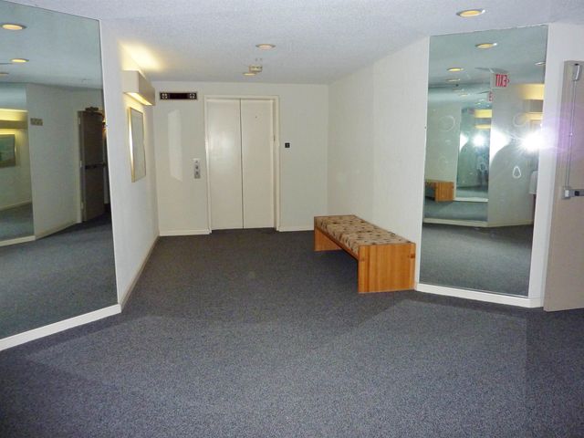 12 Ledgewood Hills Dr Apt 302, Nashua, NH 03062