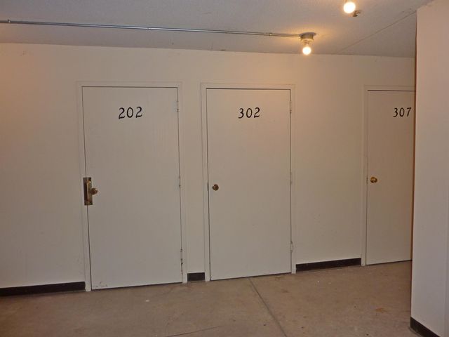 12 Ledgewood Hills Dr Apt 302, Nashua, NH 03062