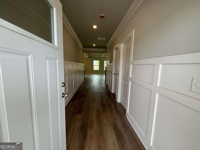 24 HIDDEN FIELDS Way, Hoschton, GA 30548