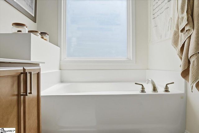 209 Wakelon Drive, Greer, SC 29651