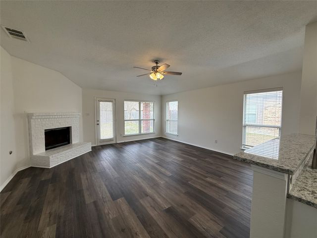 1425 Havenrock Drive, Forney, TX 75126