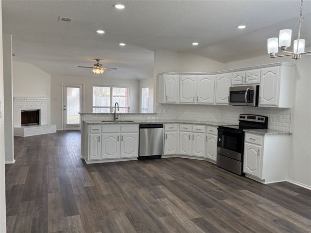 1425 Havenrock Drive, Forney, TX 75126