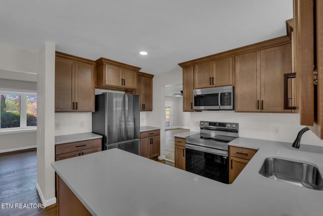 149 Central Circle, Sparta, TN 38583