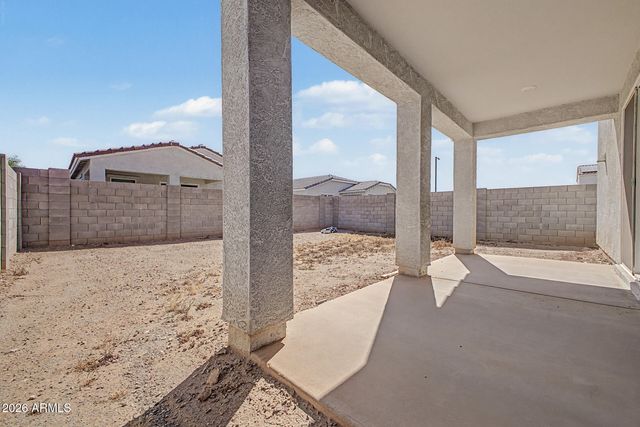 17381 W DALEY Lane W, Surprise, AZ 85387