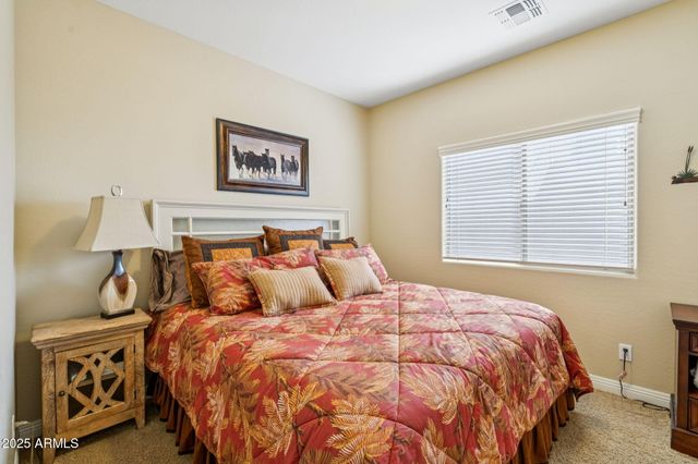 21814 N SUNSET Drive, Maricopa, AZ 85139