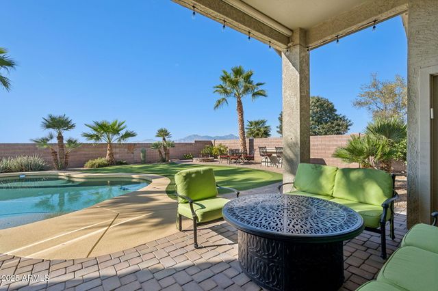 21814 N SUNSET Drive, Maricopa, AZ 85139