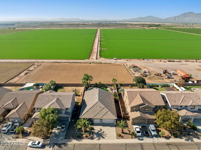 21814 N SUNSET Drive, Maricopa, AZ 85139