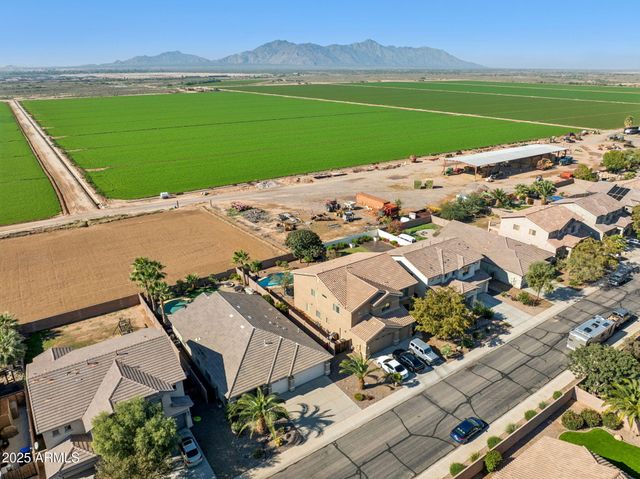 21814 N SUNSET Drive, Maricopa, AZ 85139