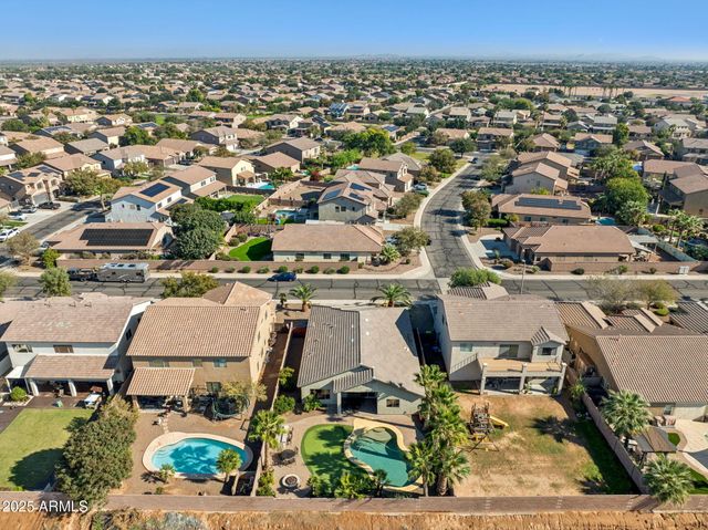 21814 N SUNSET Drive, Maricopa, AZ 85139