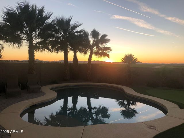 21814 N SUNSET Drive, Maricopa, AZ 85139