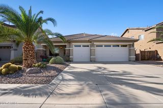 21814 N SUNSET Drive, Maricopa, AZ 85139