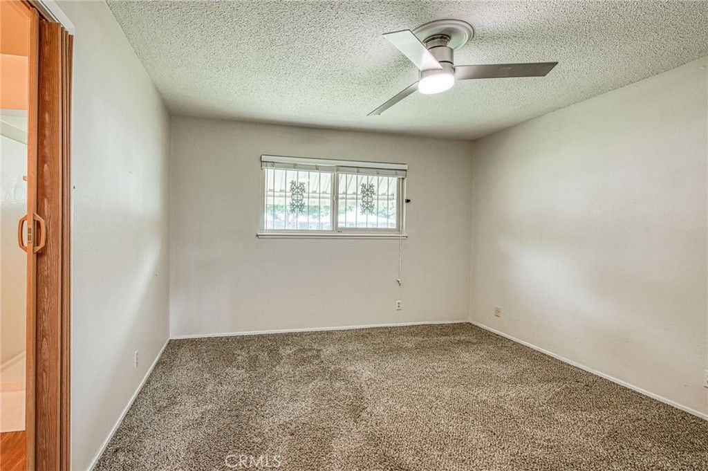 Image 23 of property listing at 638 W Sussex Way, Fresno, CA 93705