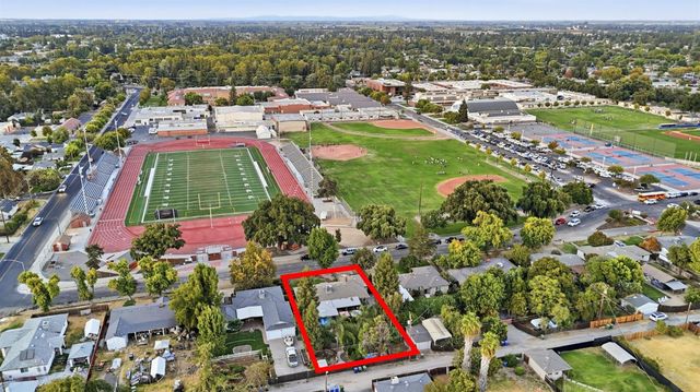 1520 E Marshall St, Turlock, CA 95380