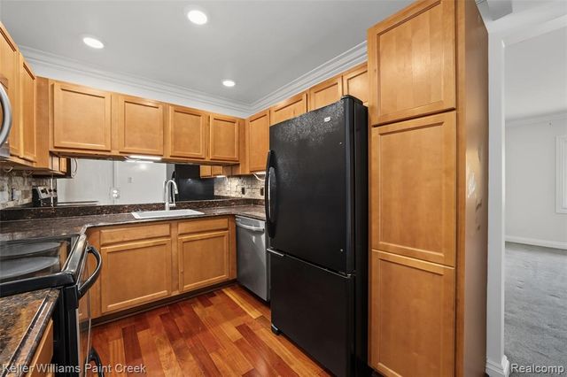 2311 Walton Boulevard 44, Rochester Hills, MI 48309