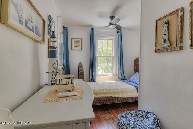 59 Kingsley Place, Ocean Grove, NJ 07756