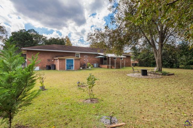 118 Avalon Drive, Warner Robins, GA 31093