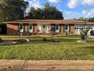 118 Avalon Drive, Warner Robins, GA 31093