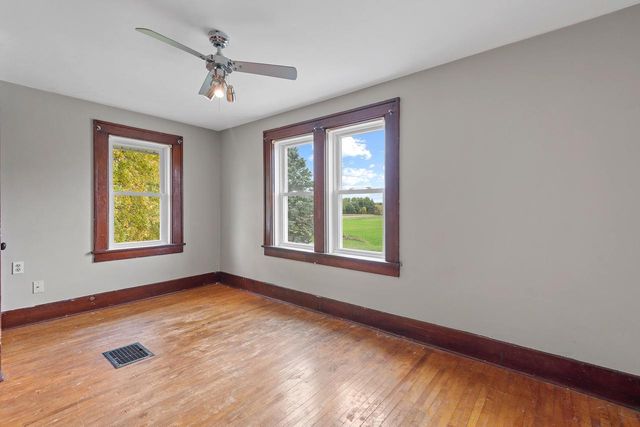 W10062 County Road DE, Beaver Dam, WI 53916