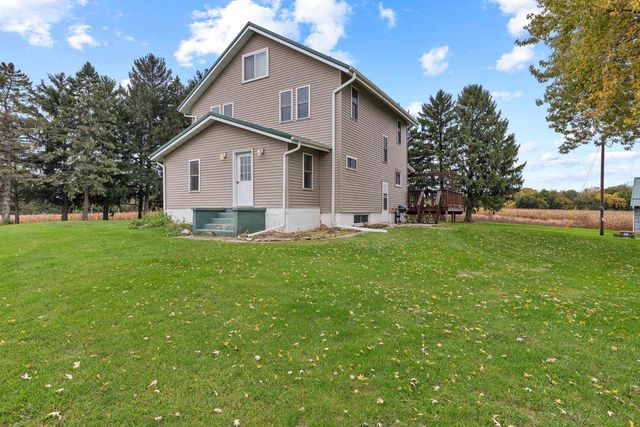 W10062 County Road DE, Beaver Dam, WI 53916