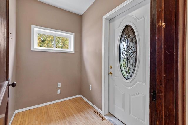 W10062 County Road DE, Beaver Dam, WI 53916