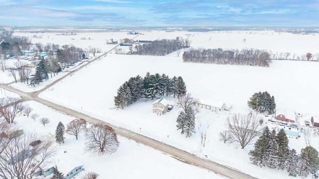 W10062 County Road DE, Beaver Dam, WI 53916