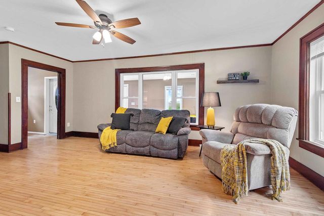 W10062 County Road DE, Beaver Dam, WI 53916