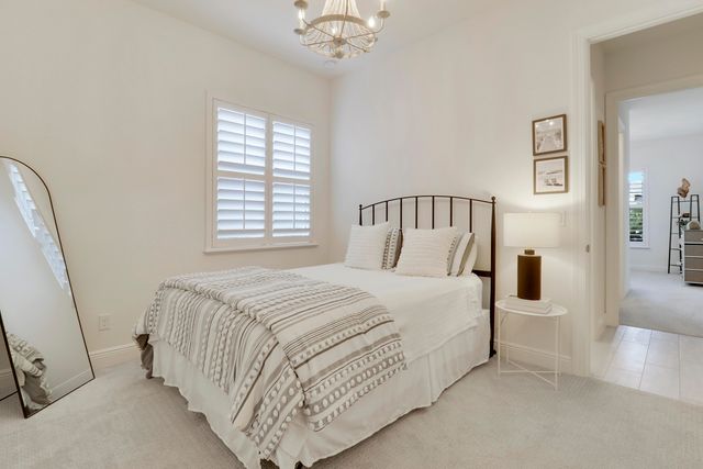 9952 REGENCY Way, Palm Beach Gardens, FL 33412