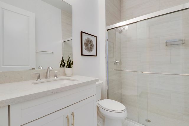 9952 REGENCY Way, Palm Beach Gardens, FL 33412